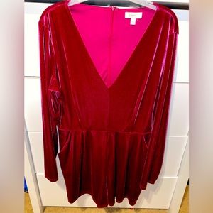 Womens short romper large